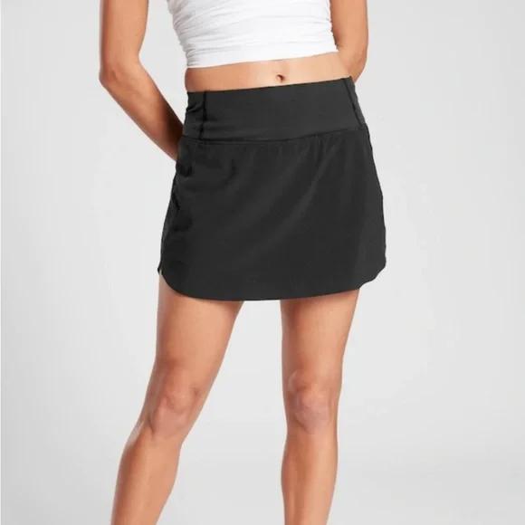 New Athleta Black Run with it 14
