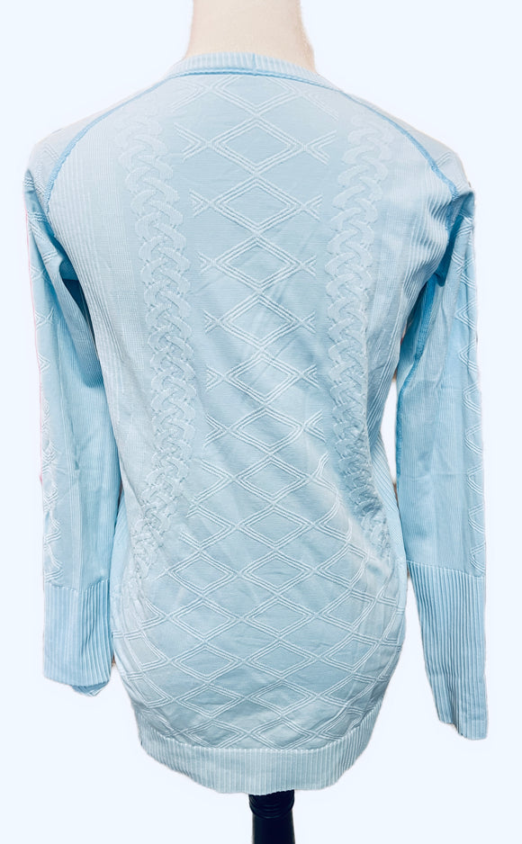Lululemon Ice Blue Long Sleeve Tech Top Sie 10 (L) MSP$78
