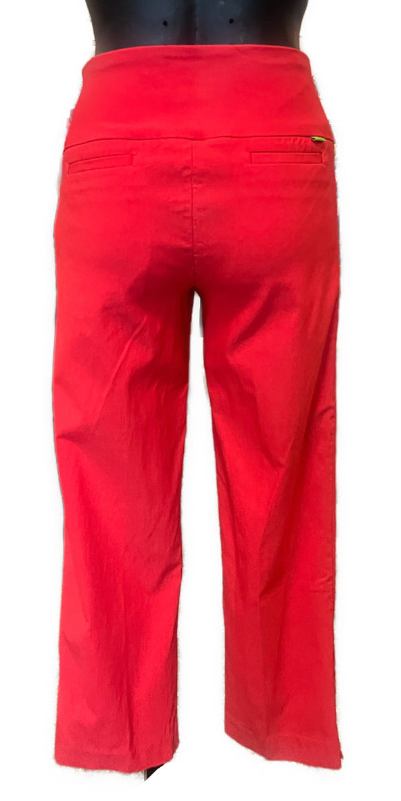 Swing Control Women's Red Golf Capris Pant Size 8 MSP$128