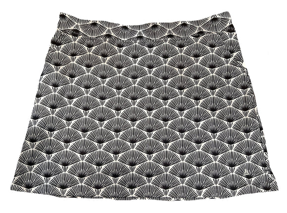 Bermuda Sands Black & White Geometric Floral Fan Women's Golf Skort Size L