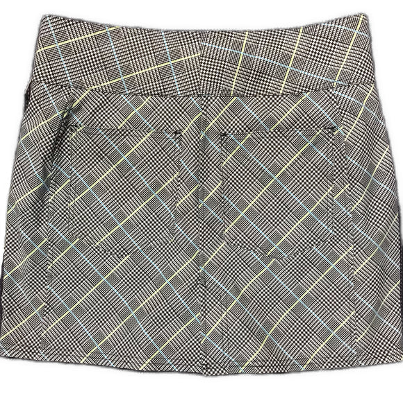New Jofit 13” Black & White Plaid Skort w/Blue & Green Size 2 MSP$88