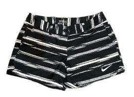 Nike Golf Women's Black & White Striped Golf Shorts Size 6 MSP$70