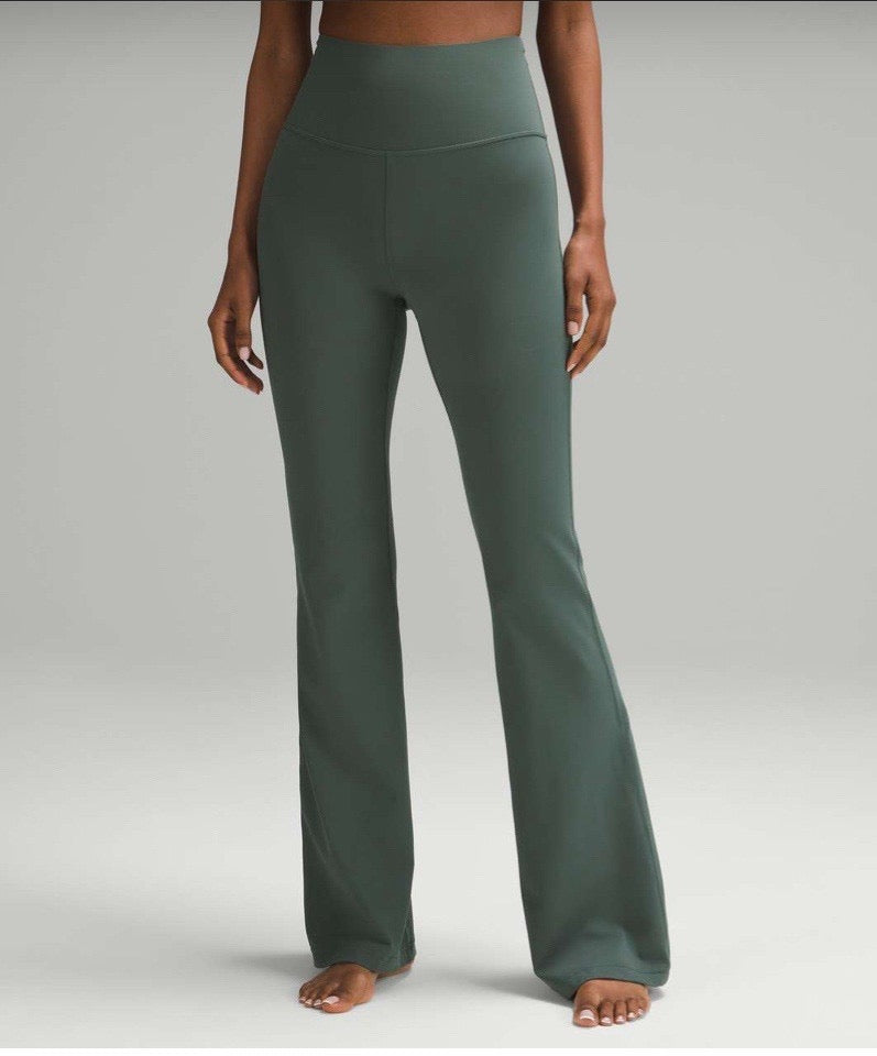 YukaLululemon Groove S（4） New Lululemon Groove Super-High-Rise Flared Pant Nulu Size 4 MSP$118