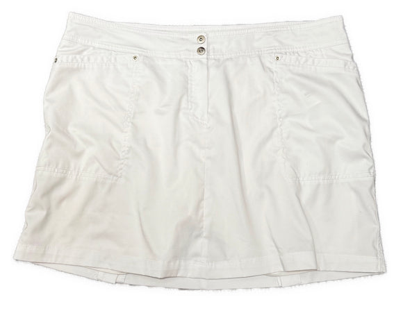 Tail White Skort Size XL  MSP$79
