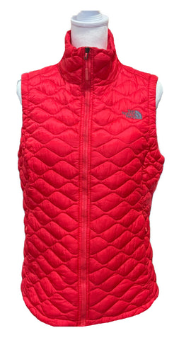 The North Face Women's Red Puffer Vest Size M MSP$160