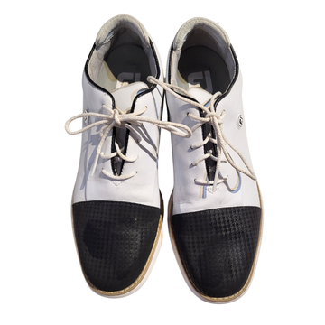 Women's Footjoy Traditions Cap Toe Golf Shoe White/Black Size 8 MSP$120 - 0