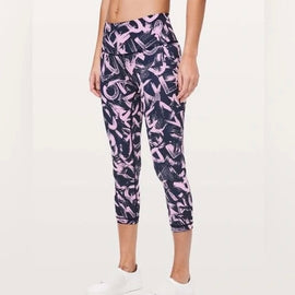 Lululemon Wunder Under Crop High Rise Graffiti Pop Legging Size 8