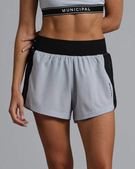 New Women's Municipal Daybreak Active Short Ice Size L MSP$78