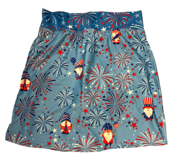 New Skort Obsession Fireworks & Gnomes Skort Size XS