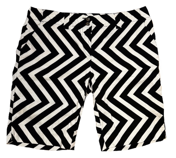 Loudmouth Black & White Zig Zag Short Size 14 MSP$95