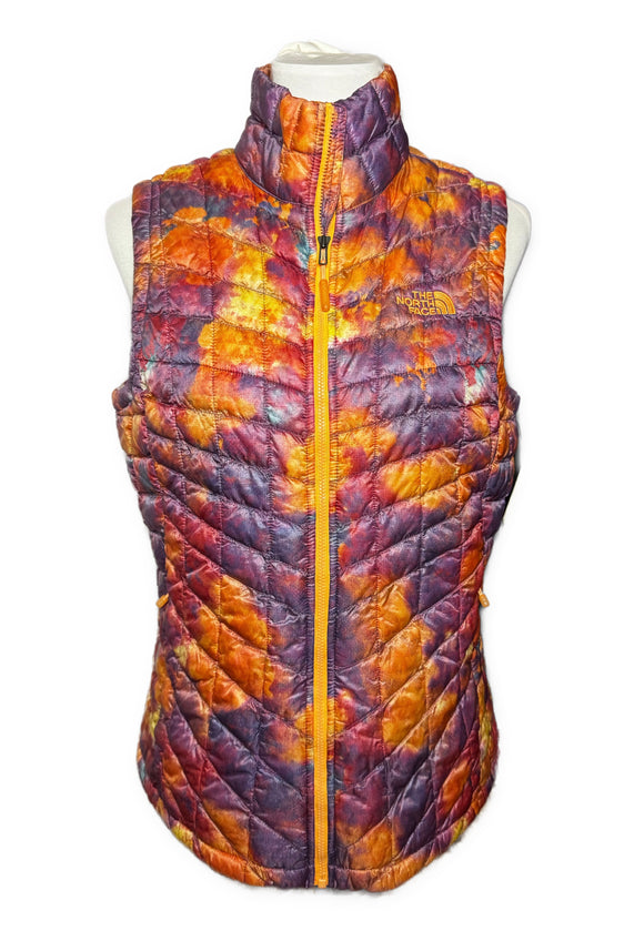The North Face Women's Orange & Magenta Print Puffer Vest Size M MSP$160